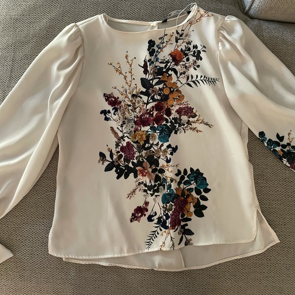 ZARA Floral Print Top - Picture 2 of 7